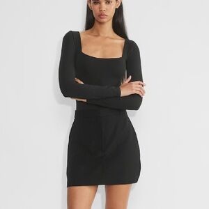 Aritzia Babaton // Contour Squareneck Bodysuit